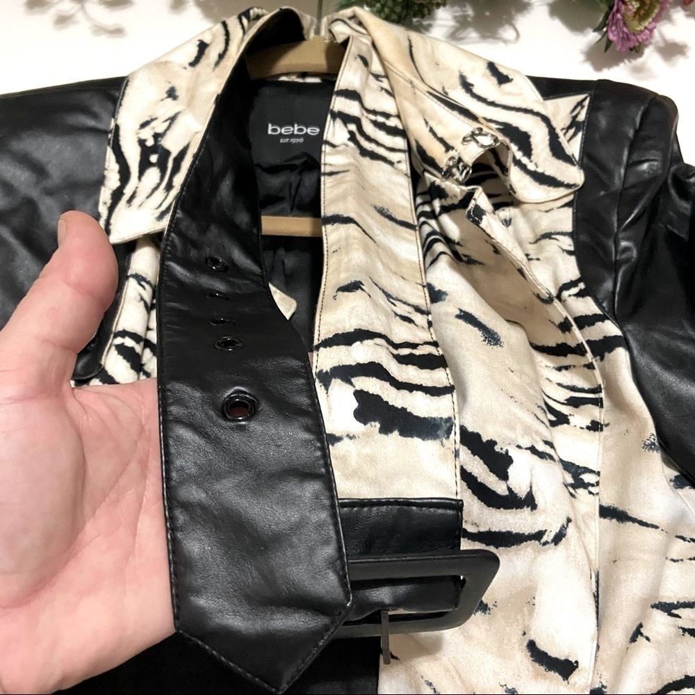 BÉBÉ BEAUTIFUL MID LENGTH COAT
